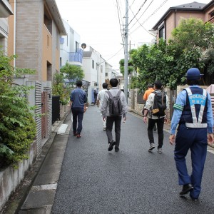 捨て看板等の共同除却キャンペーン　目黒区