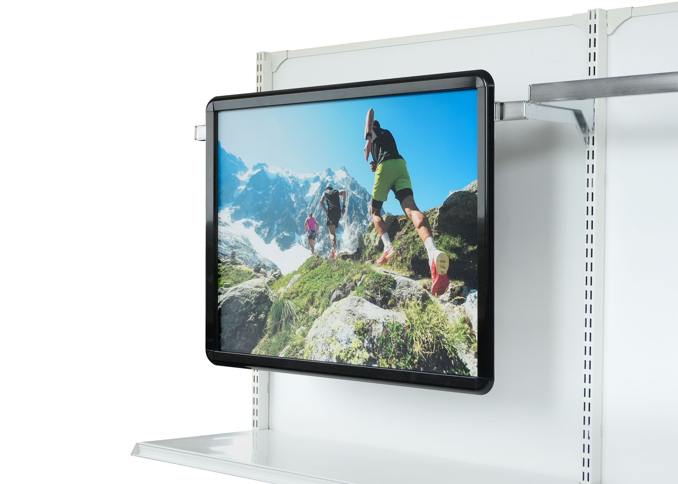 シンエイ】角バーに引っ掛けて設置できる屋内専用ポスターパネルを販売