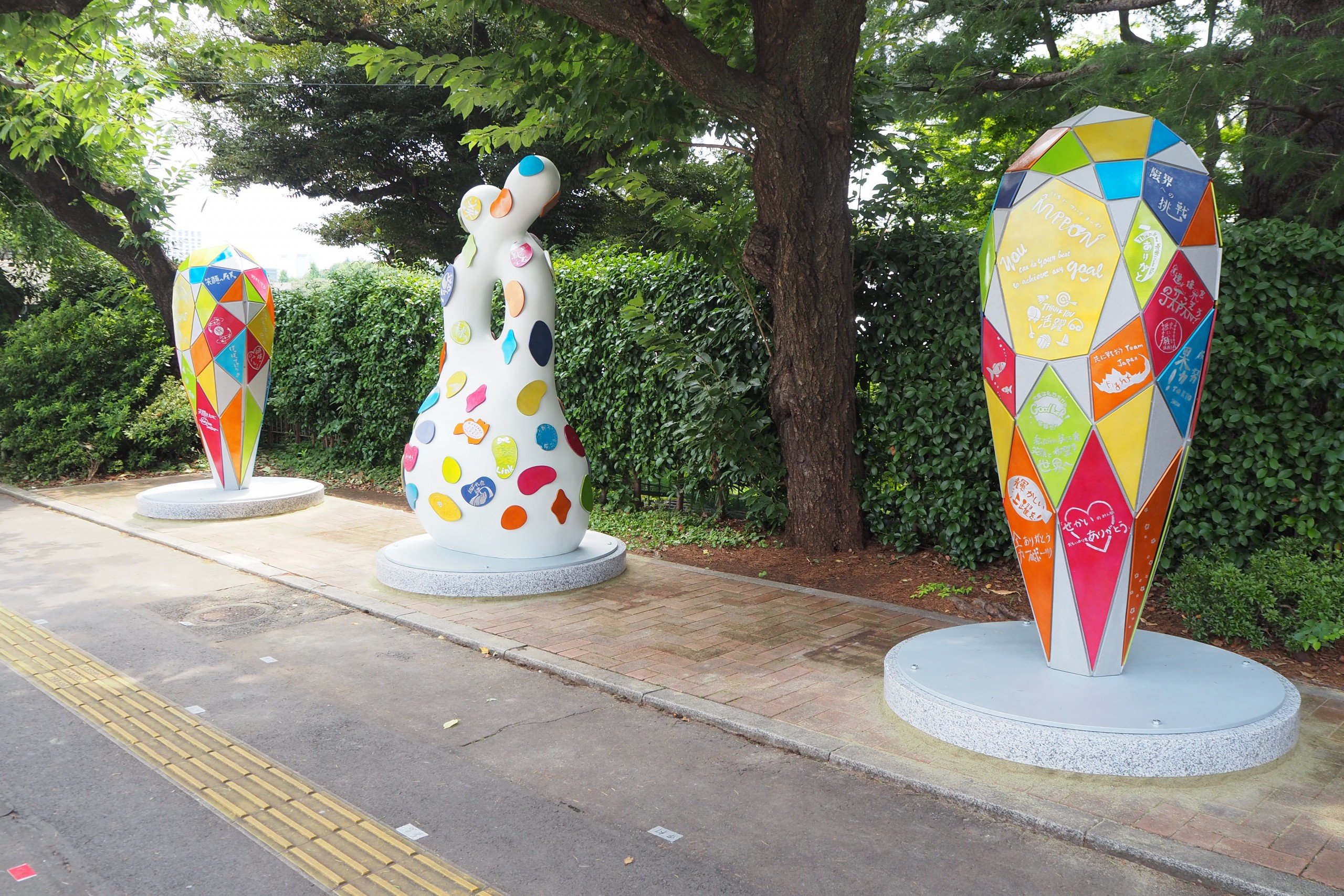 東京大会 東京 復興のモニュメント を聖徳記念絵画館前に設置 サイン ディスプレイ業界の専門メディア Sign News Site By総合報道